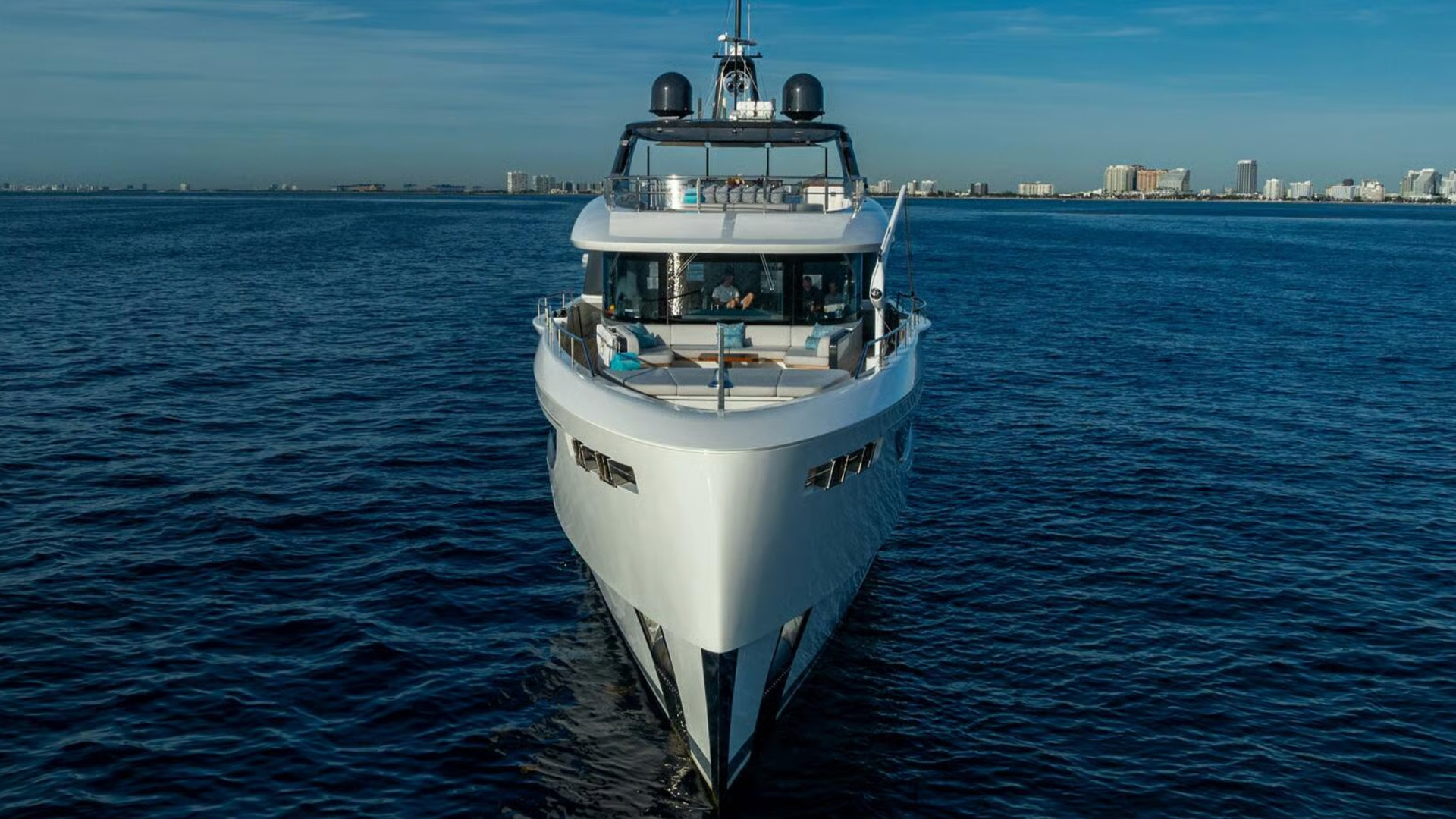 Benetti_4