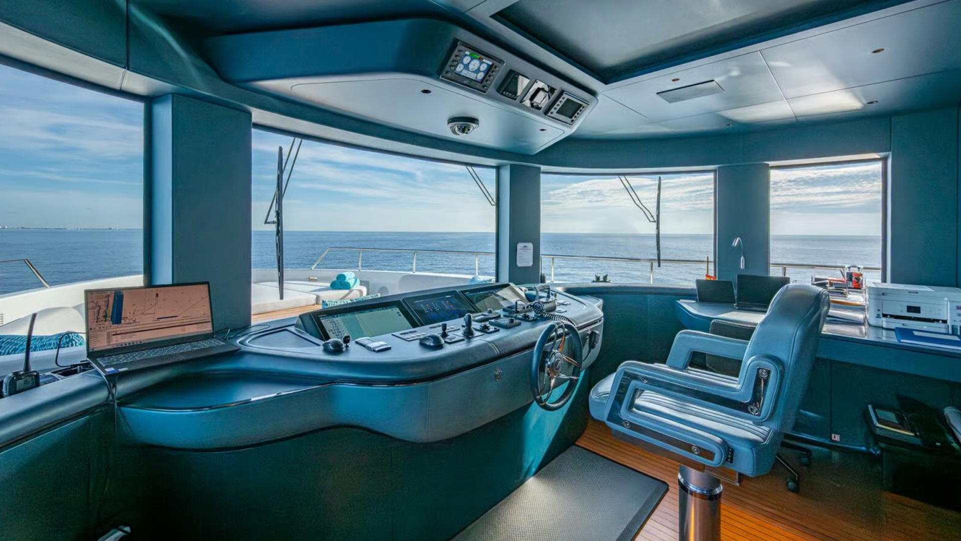 Benetti_5