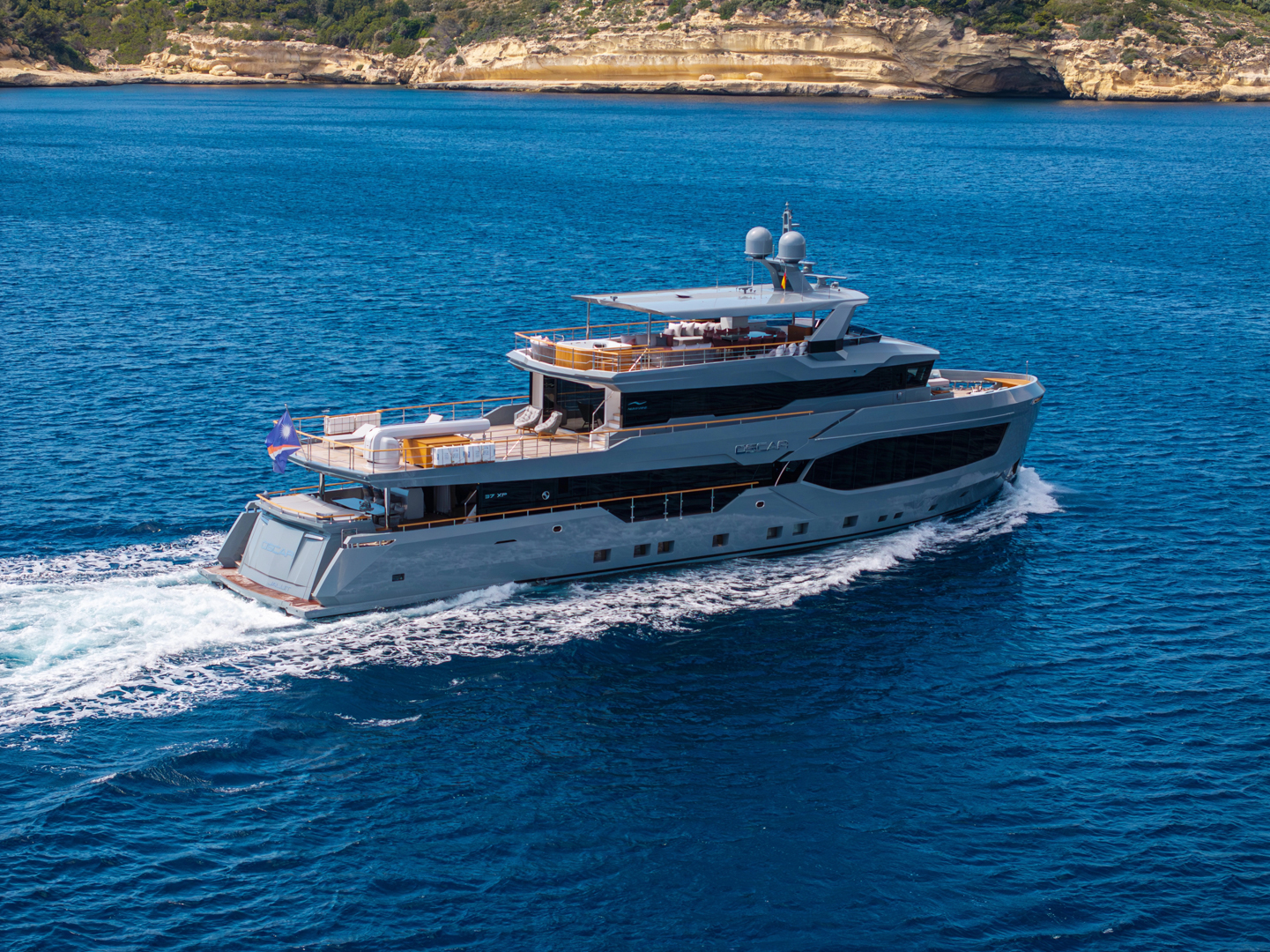 oscar-121-numarine-DlLXaG_original